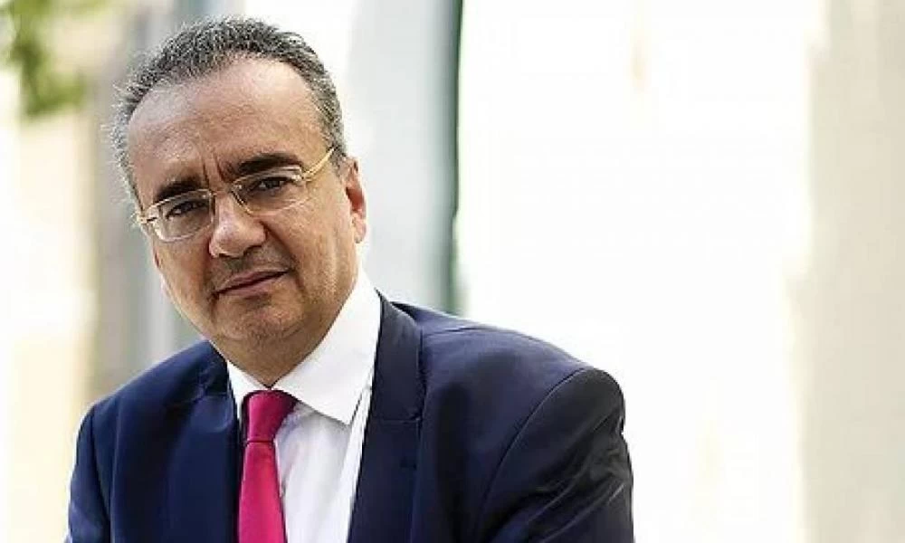 Βερβεσός: Να πάρουν το επίδομα των 800 ευρώ και οι δικηγόροι